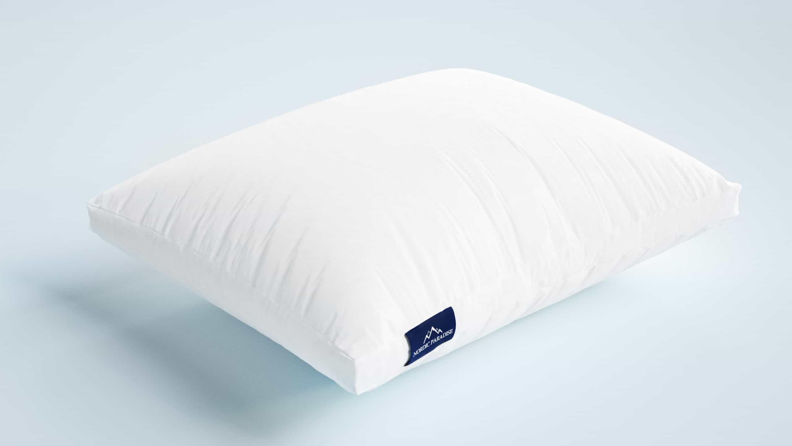 Double comfort outlet pillow