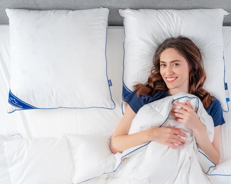 Classic Feather Pillow Nordic Paradise Firm feather pillow